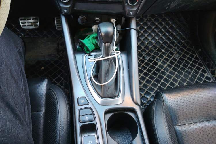 Used Hyundai Lafesta 2019 280TGDi Sport Edition China VI Gear Lever