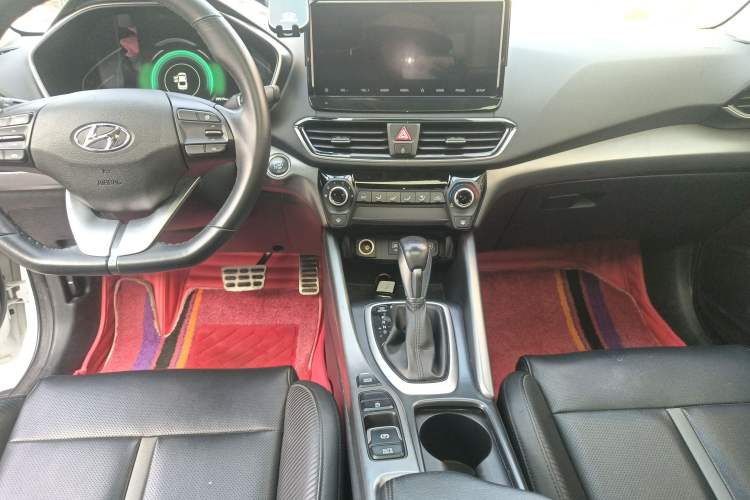 Used Hyundai Lafesta 2019 280TGDi Sport Edition China VI Gear Lever