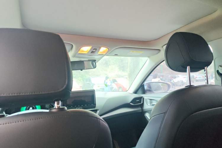 Used Hyundai Lafesta 2019 280TGDi Smart Speed Version China VI Standard Headliner