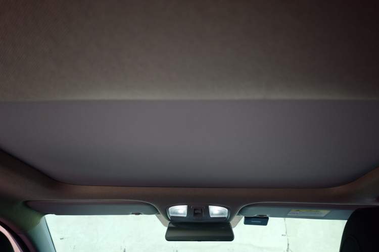 Used Hyundai Lafesta 2019 280TGDi Smart Speed Version China V Standard Headliner