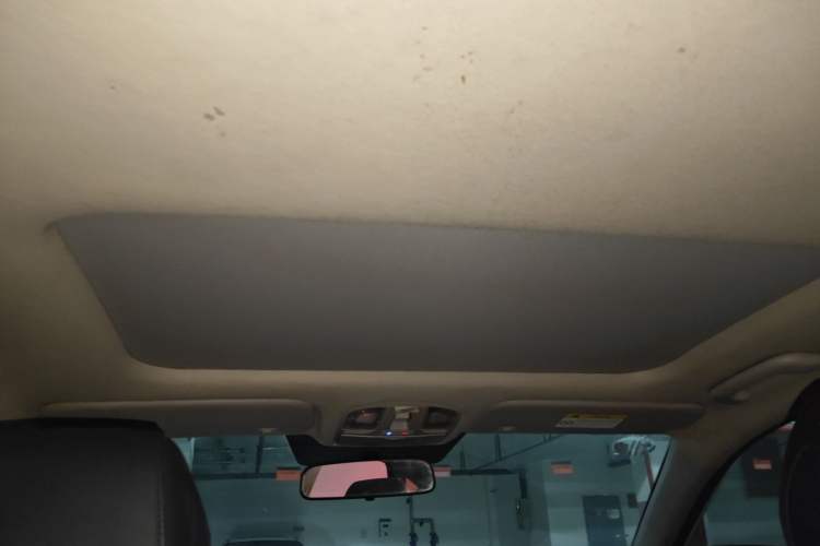Used Hyundai Lafesta 2019 280TGDi Smart Speed Version China VI Standard Headliner