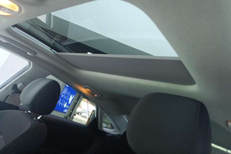 Used Hyundai Lafesta 2019 240TGDi Sport Edition China VI Headliner
