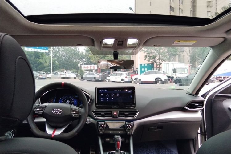 Used Hyundai Lafesta 2019 280TGDi Smart Speed Version China VI Standard Headliner