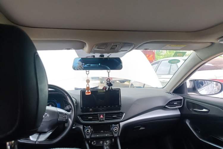 Used Hyundai Lafesta 2019 280TGDi Smart Speed Version China VI Standard Headliner