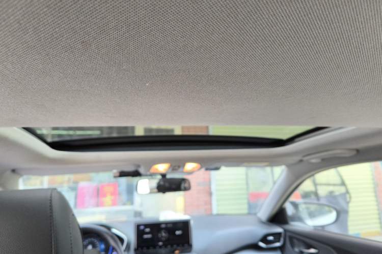 Used Hyundai Lafesta 2019 280TGDi Smart Speed Version China VI Standard Headliner