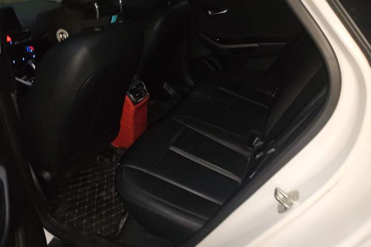 Used Hyundai Lafesta 2019 280TGDi Smart Speed Version China VI Standard Interior 4