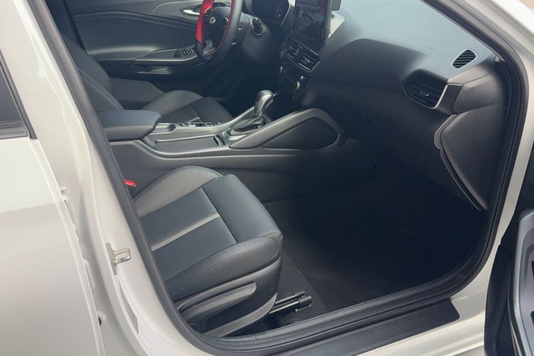 Used Hyundai Lafesta 2019 280TGDi Sport Edition China VI Interior 4