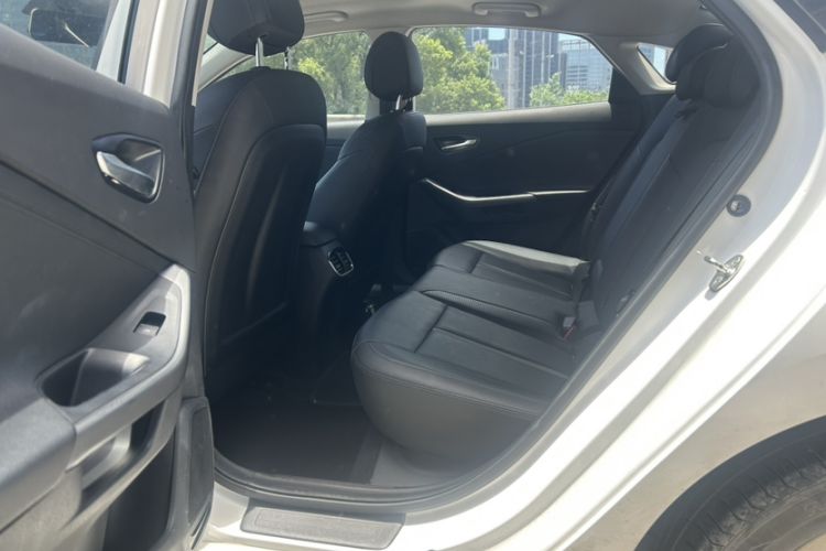 Used Hyundai Lafesta 2019 280TGDi Smart Speed Version China VI Standard Interior 4