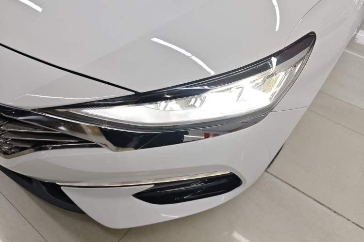 Used Hyundai Lafesta 2019 280TGDi Sport Edition China VI Left Front Headlight