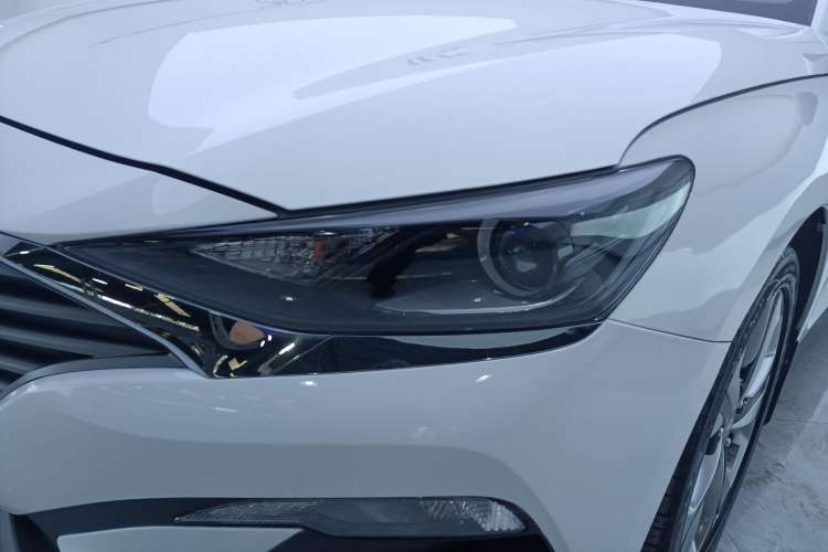 Used Hyundai Lafesta 2019 240TGDi Sport Edition China VI Left Front Headlight