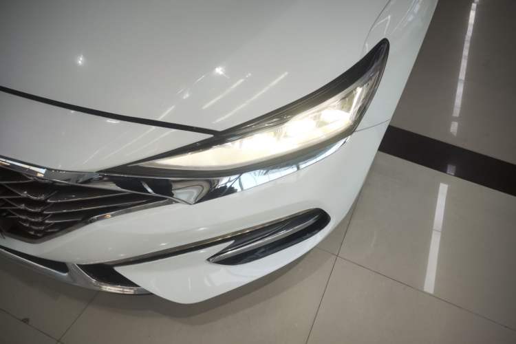 Used Hyundai Lafesta 2019 280TGDi Sport Edition China VI Left Front Headlight