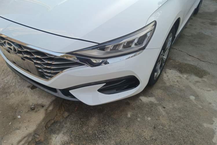 Used Hyundai Lafesta 2019 280TGDi Sport Edition China VI Left Front Headlight