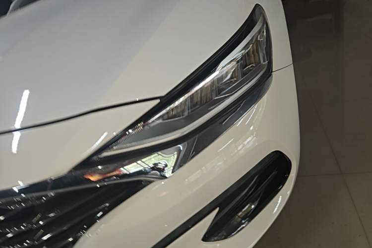 Used Hyundai Lafesta 2019 280TGDi Sport Edition China VI Left Front Headlight