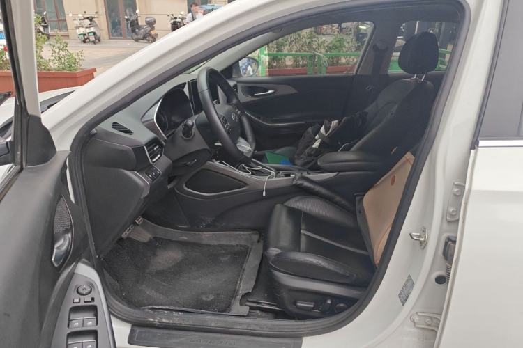 Used Hyundai Lafesta 2019 280TGDi Smart Speed Version China VI Standard Left Front Seat