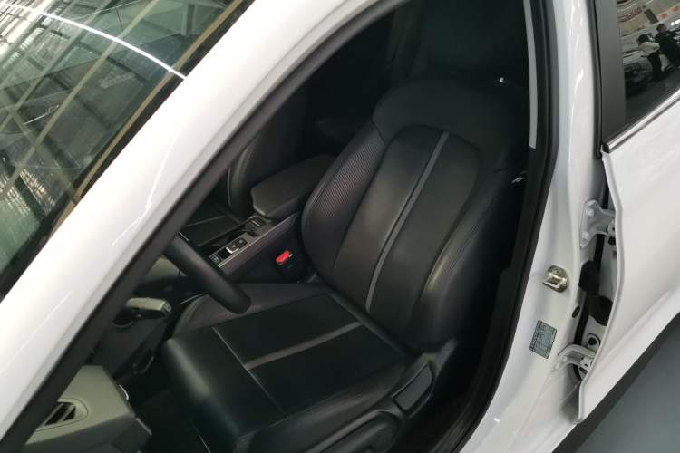 Used Hyundai Lafesta 2019 280TGDi Sport Edition China VI Left Front Seat