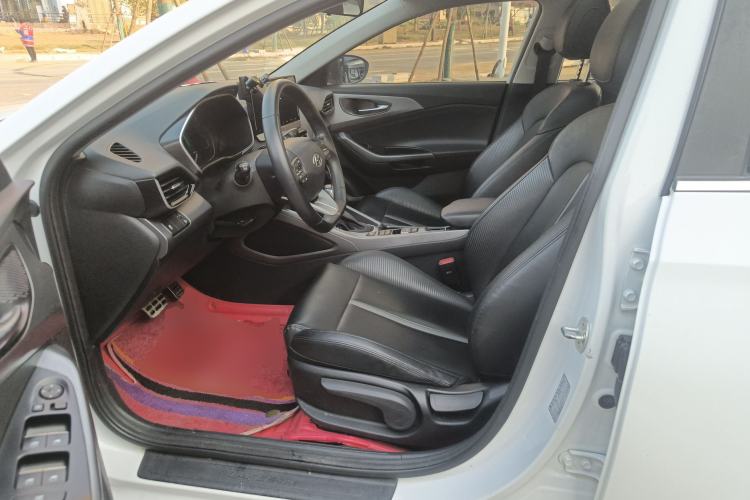 Used Hyundai Lafesta 2019 280TGDi Sport Edition China VI Left Front Seat