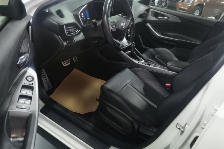 Used Hyundai Lafesta 2019 280TGDi Sport Edition China VI Left Front Seat
