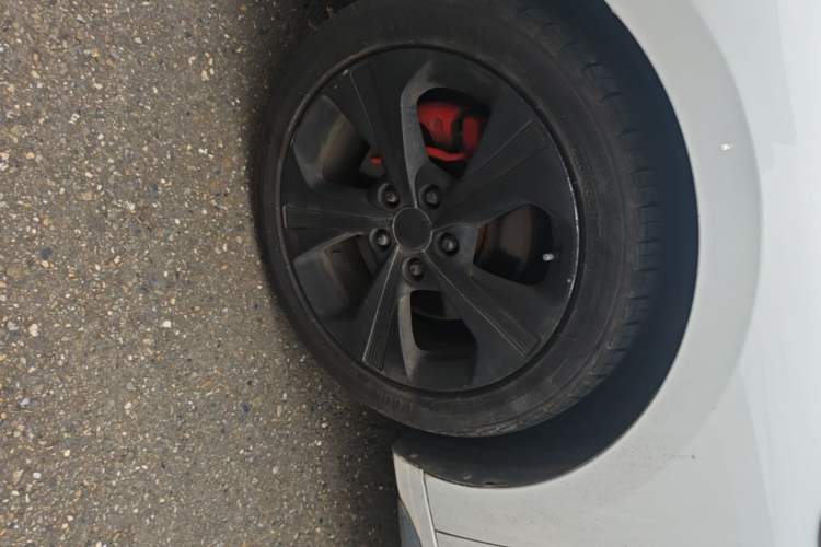 Used Hyundai Lafesta 2019 280TGDi Smart Speed Version China VI Standard Left Front Wheel Hub