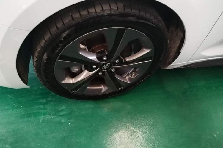 Used Hyundai Lafesta 2019 280TGDi Sport Edition China VI Left Front Wheel Hub
