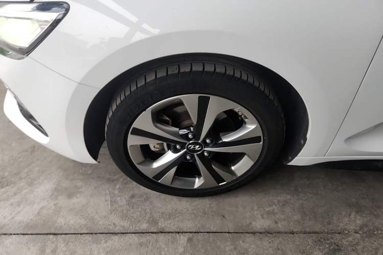 Used Hyundai Lafesta 2019 280TGDi Sport Edition China V Standard Left Front Wheel Hub