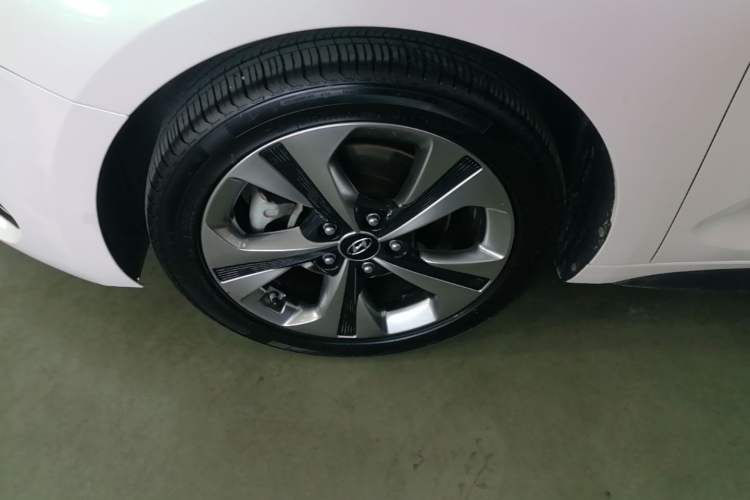 Used Hyundai Lafesta 2019 280TGDi Sport Edition China VI Left Front Wheel Hub
