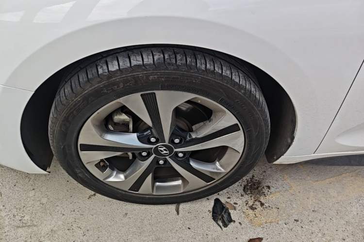 Used Hyundai Lafesta 2019 280TGDi Sport Edition China VI Left Front Wheel Hub
