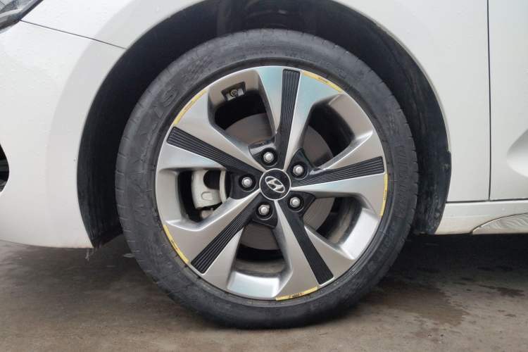 Used Hyundai Lafesta 2019 280TGDi Sport Edition China V Standard Left Front Wheel Hub