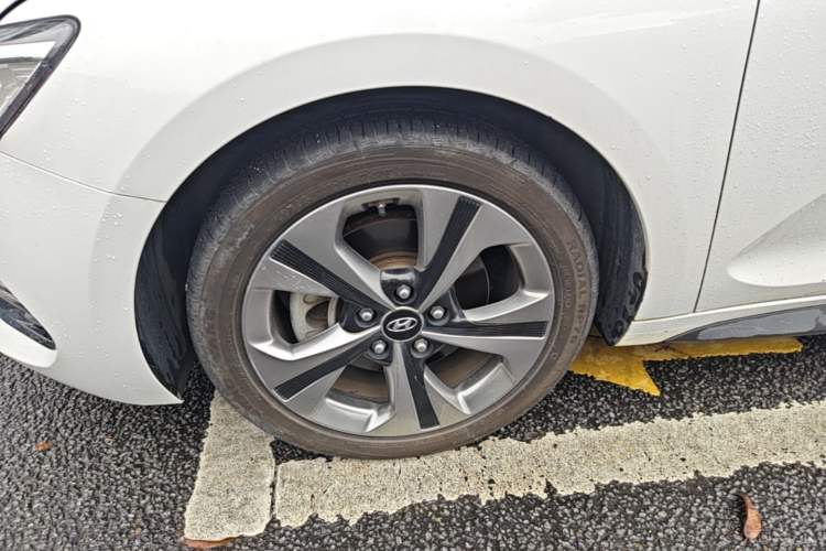 Used Hyundai Lafesta 2019 280TGDi Sport Edition China V Standard Left Front Wheel Hub