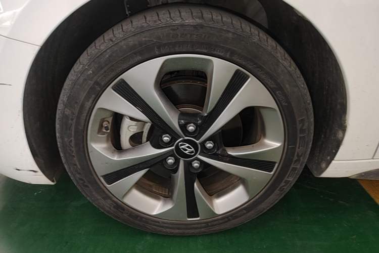 Used Hyundai Lafesta 2019 280TGDi Sport Edition China VI Left Front Wheel Hub