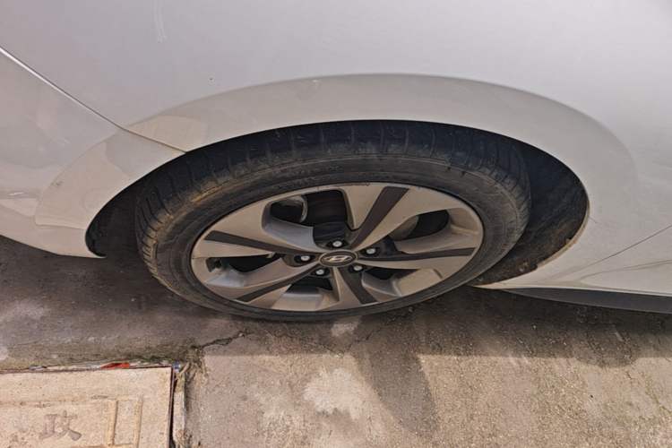 Used Hyundai Lafesta 2019 280TGDi Sport Edition China VI Left Front Wheel Hub