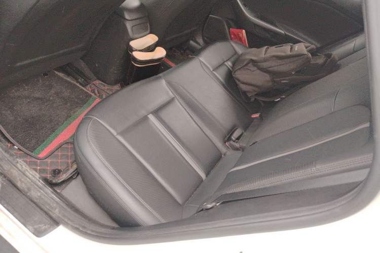 Used Hyundai Lafesta 2019 280TGDi Sport Edition China VI Left Rear Seat