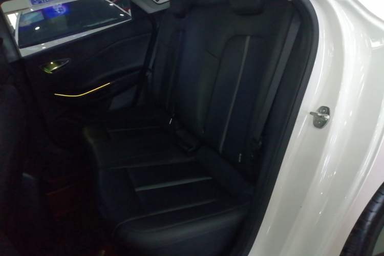 Used Hyundai Lafesta 2019 280TGDi Sport Edition China VI Left Rear Seat