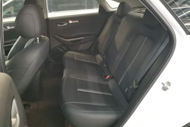 Used Hyundai Lafesta 2019 280TGDi Sport Edition China VI Left Rear Seat