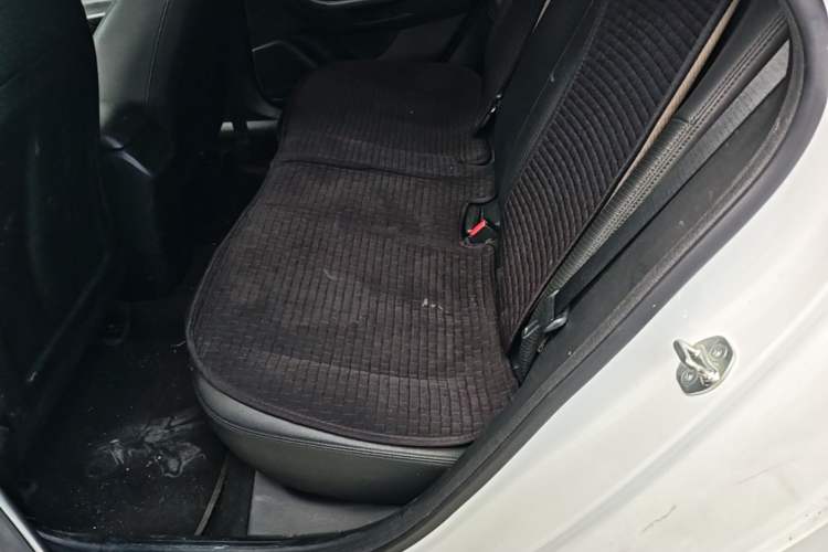 Used Hyundai Lafesta 2019 280TGDi Sport Edition China VI Left Rear Seat