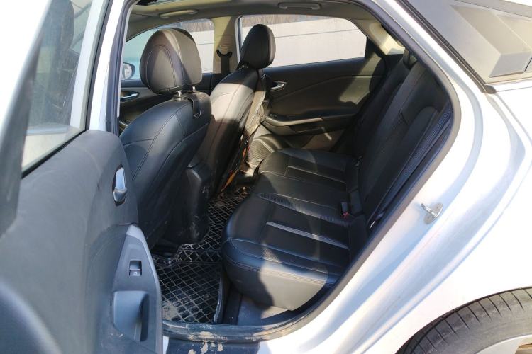 Used Hyundai Lafesta 2019 280TGDi Sport Edition China VI Left Rear Seat