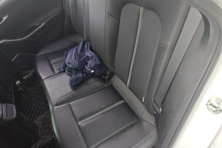Used Hyundai Lafesta 2019 280TGDi Sport Edition China VI Left Rear Seat