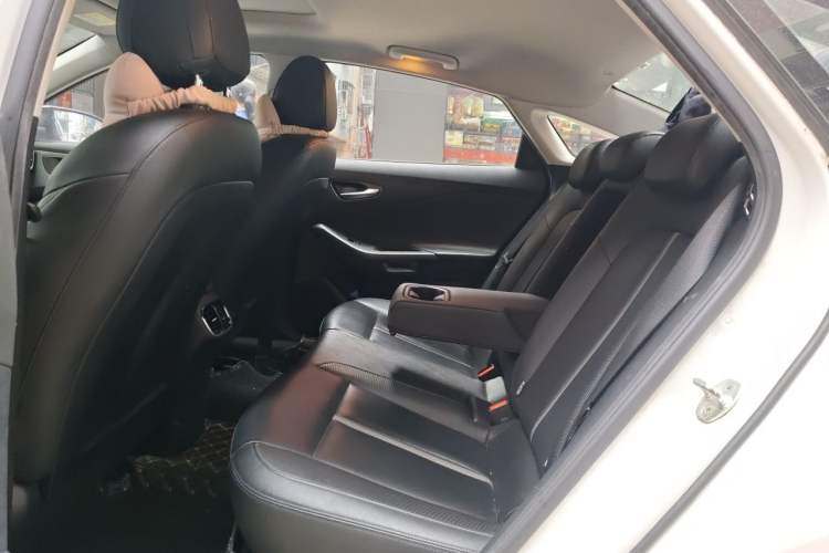 Used Hyundai Lafesta 2019 280TGDi Smart Speed Version China VI Standard Left Rear Seat