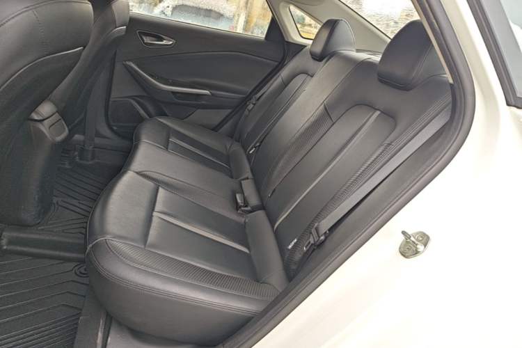 Used Hyundai Lafesta 2019 280TGDi Sport Edition China VI Left Rear Seat
