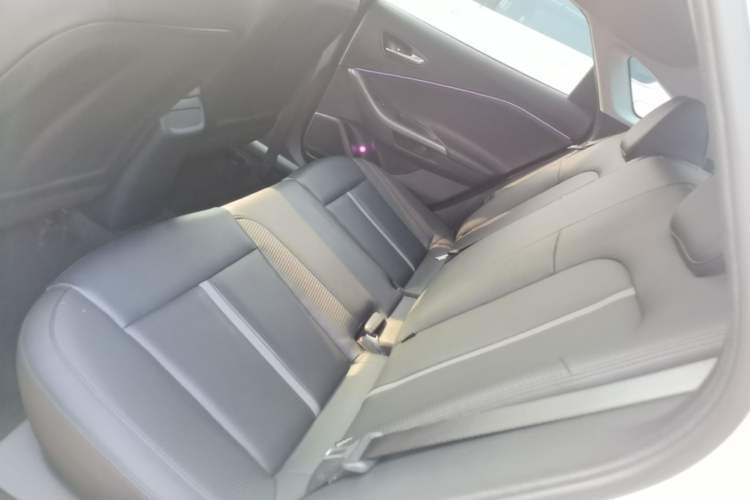Used Hyundai Lafesta 2019 280TGDi Sport Edition China VI Left Rear Seat
