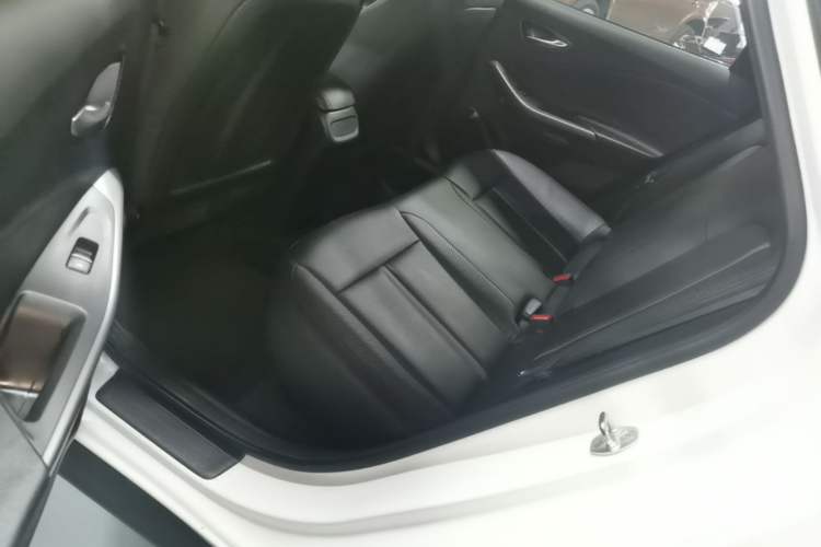 Used Hyundai Lafesta 2019 280TGDi Sport Edition China VI Left Rear Seat