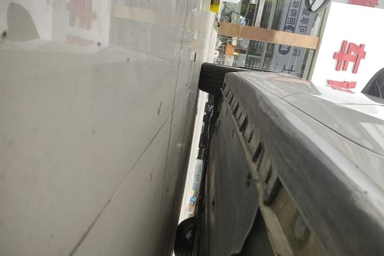Used Hyundai Lafesta 2019 280TGDi Sport Edition China VI Left Side Sill