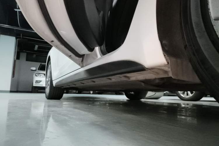 Used Hyundai Lafesta 2019 280TGDi Smart Speed Version China VI Standard Left Side Sill