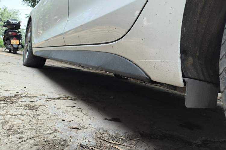 Used Hyundai Lafesta 2019 280TGDi Sport Edition China VI Left Side Sill