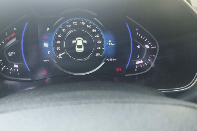 Used Hyundai Lafesta 2019 280TGDi Smart Speed Version China VI Standard Odometer Close Up