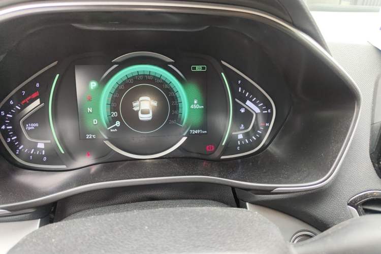 Used Hyundai Lafesta 2019 280TGDi Smart Speed Version China VI Standard Odometer Close Up