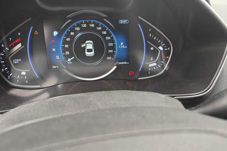 Used Hyundai Lafesta 2019 280TGDi Smart Speed Version China VI Standard Odometer Close Up