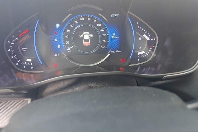 Used Hyundai Lafesta 2019 280TGDi Smart Speed Version China V Standard Odometer Close Up