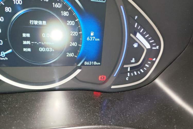 Used Hyundai Lafesta 2019 280TGDi Smart Speed Version China VI Standard Odometer Close Up