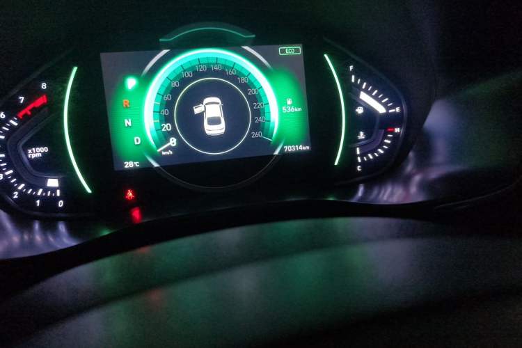 Used Hyundai Lafesta 2019 280TGDi Smart Speed Version China V Standard Odometer Close Up