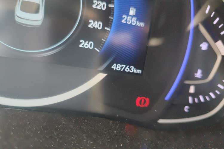 Used Hyundai Lafesta 2019 280TGDi Smart Speed Version China VI Standard Odometer Close Up